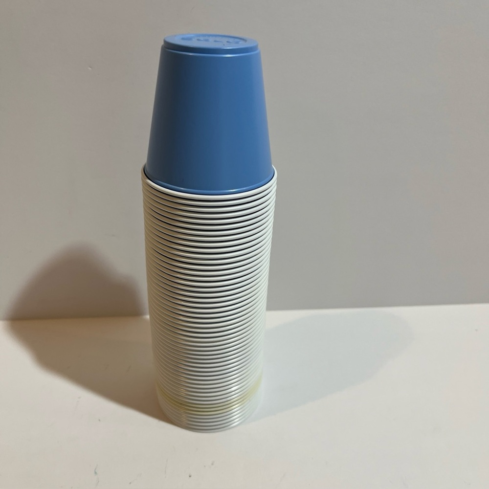 Solo Bathroom Cup Wall Mount 3.5 Oz Plastic Cup VTG  Retro OPEN Box 1970s Flower - Picture 9 of 16